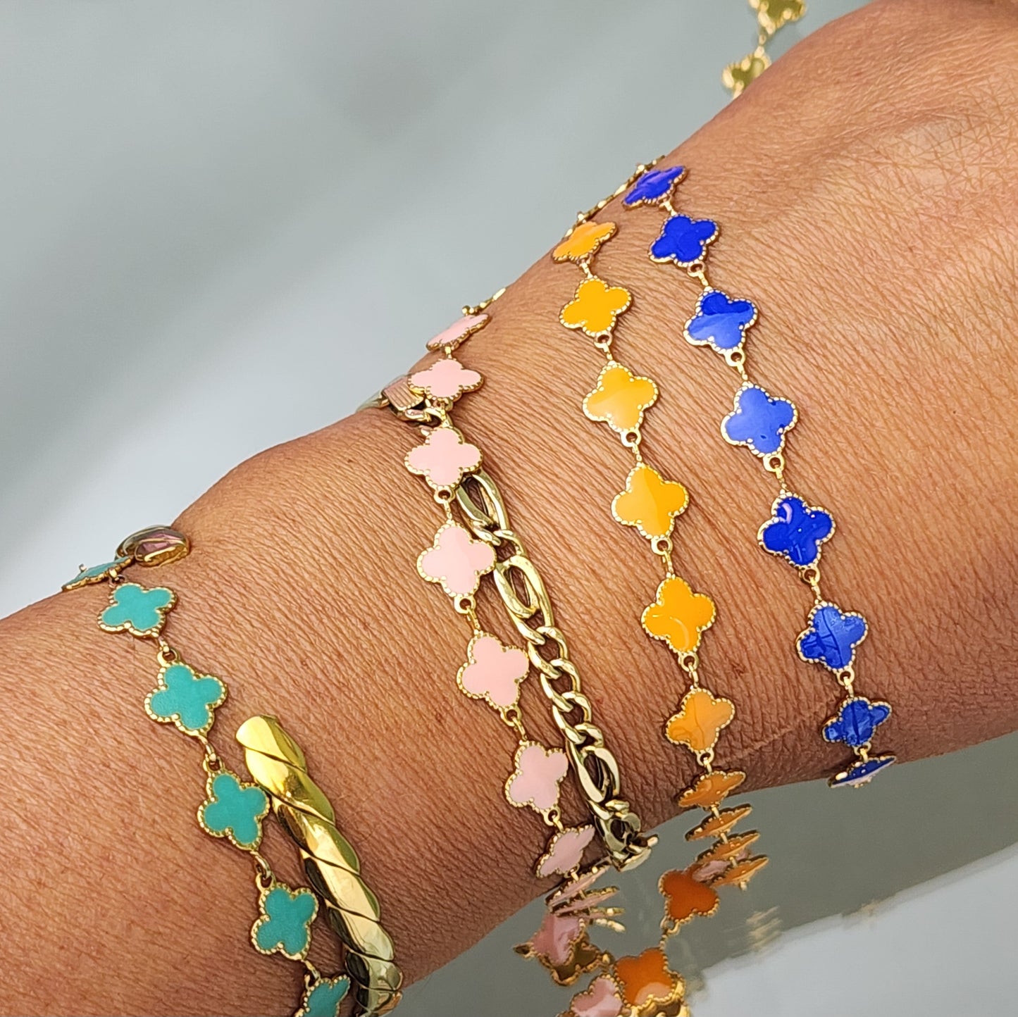 Enamel Clover Chain by the foot