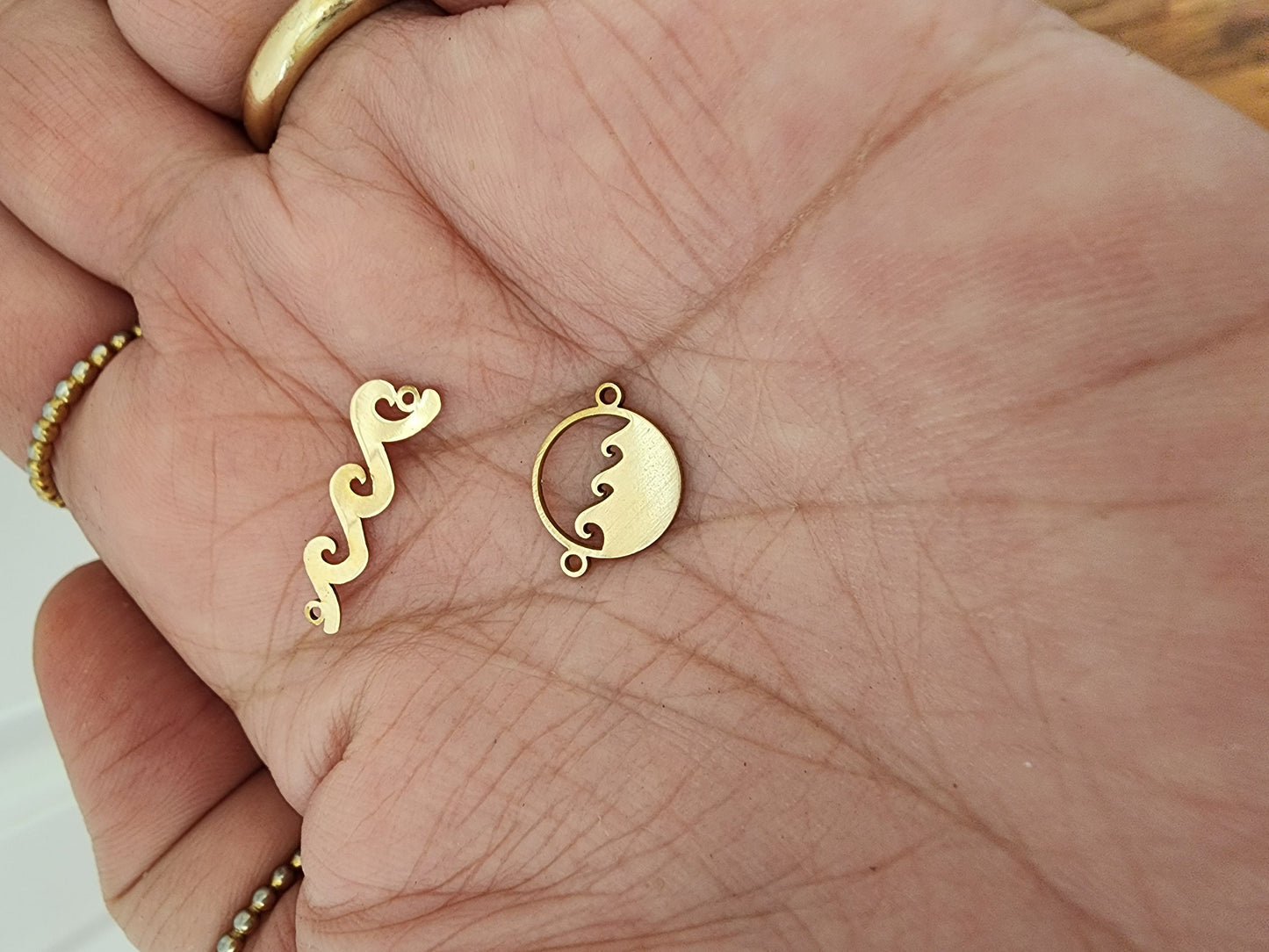 gold filled wave in circle connector - beach ocean charm- high quakity for permanent jewelry Supply, supplies, wholesale, bulk