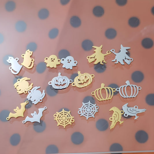 Halloween Connectors Pack,  18 piece connector