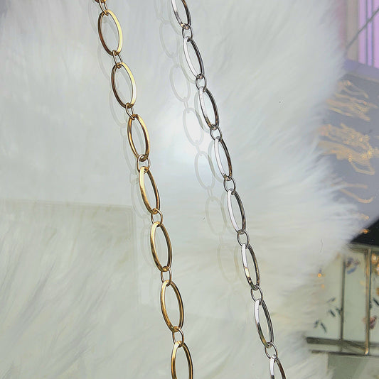 Long + Short Oval Chain
