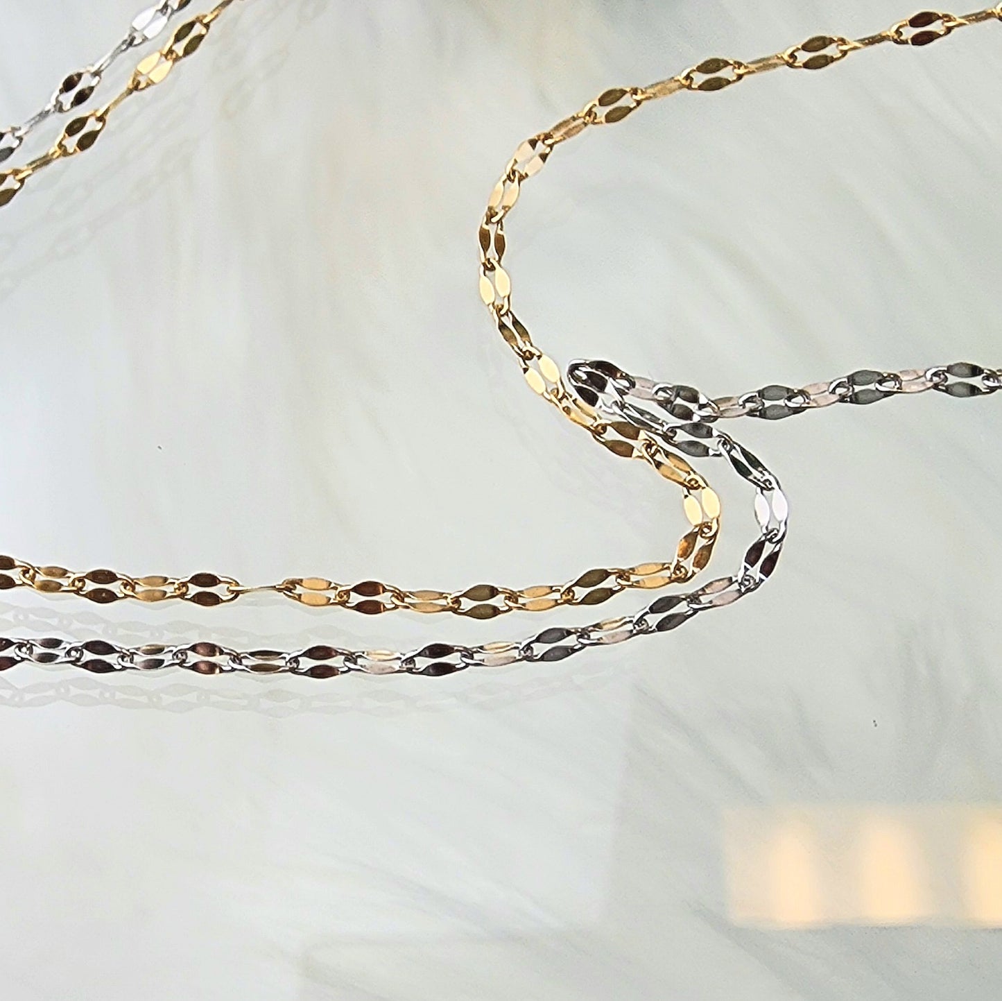Dainty Foil Chain – trescarmela