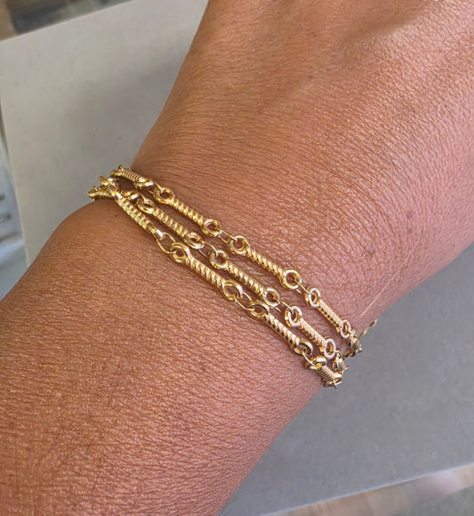 Twisted Bar Chain sold by the foot
