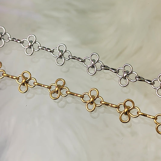 Wire Clover Chain by the foot